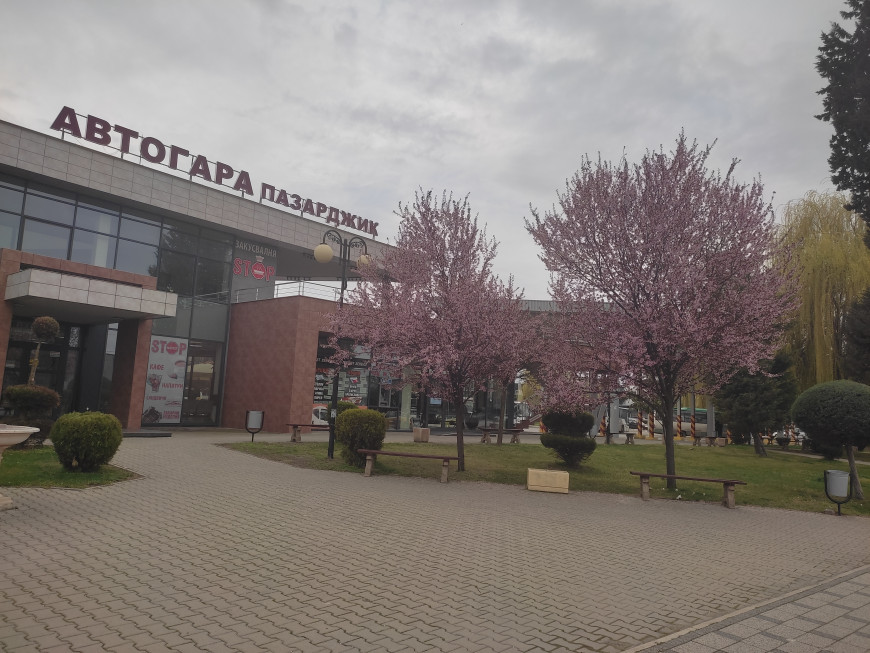 Превозвачите с празнично разписание за предстоящите почивни дни